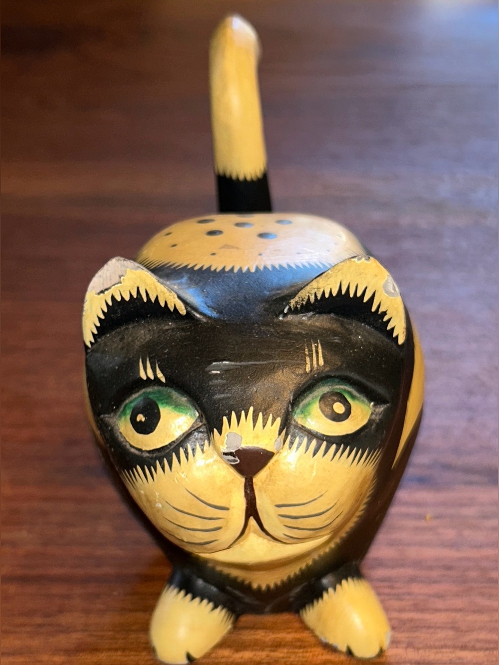 Folk Art wooden Friendly Cat Figurine approximately 8" x 6" Pier One Imports